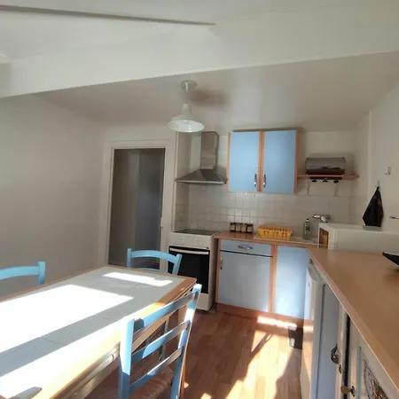 아파트 Avec Vue Sur Le Sancy, Parking Gratuit 르몽도레