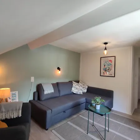 아파트 Avec Vue Sur Le Sancy, Parking Gratuit