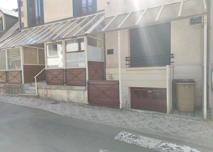 아파트 Avec Vue Sur Le Sancy, Parking Gratuit *