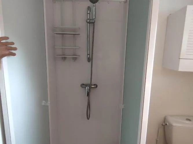 아파트 Avec Vue Sur Le Sancy, Parking Gratuit