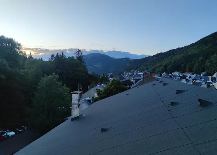 아파트 Avec Vue Sur Le Sancy, Parking Gratuit